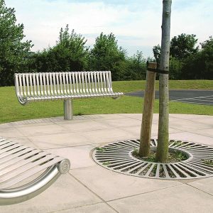 grill pengaman akar pohon