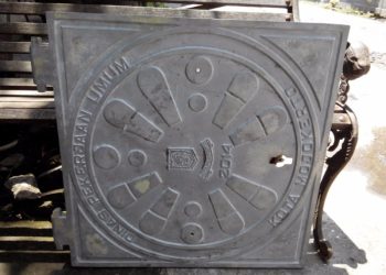 manhole-cover-proyek-DPU-Mojokerto-2 proyek manhole cover mojokerto