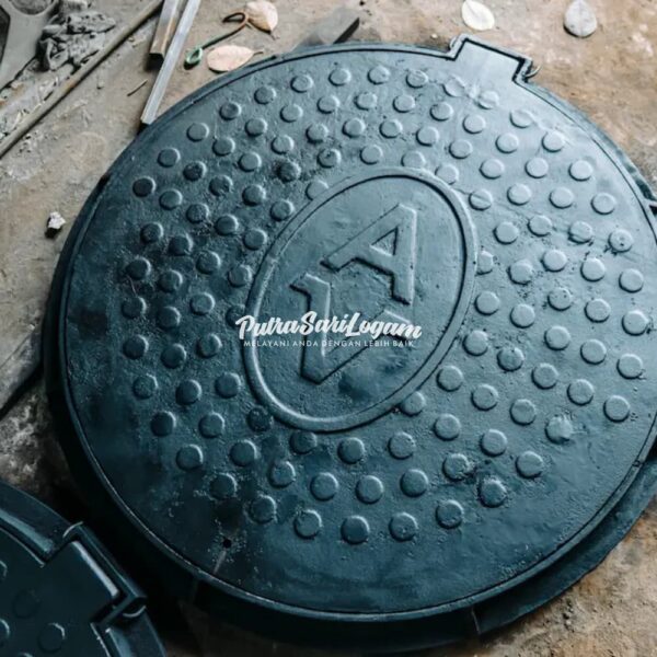 Manhole AV Full Black 